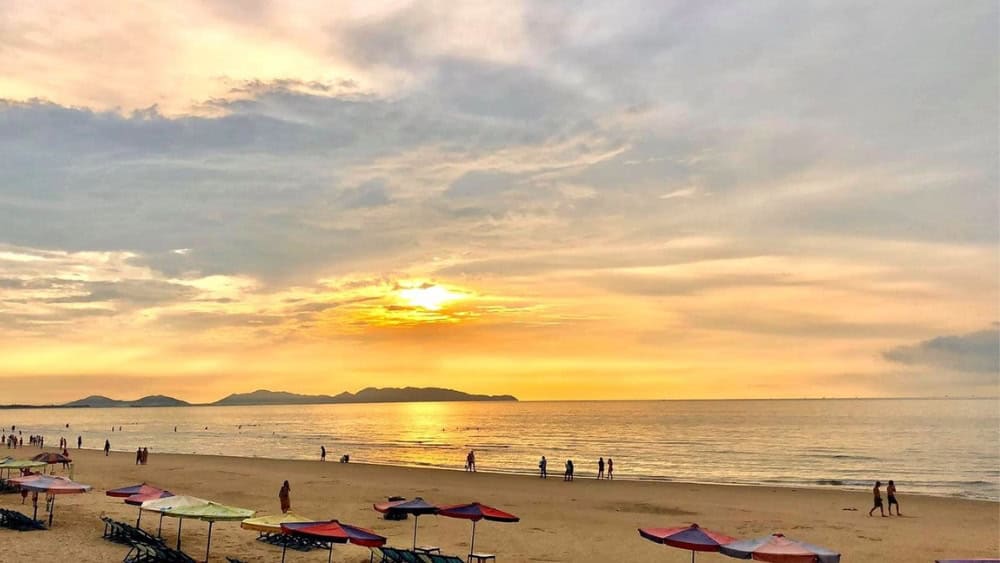 Tầm nhìn view biển tuyệt đẹp từ căn hộ Solina.